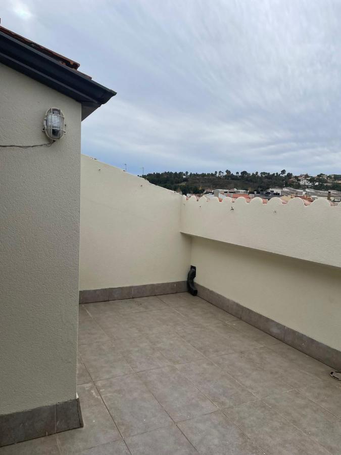 Luminoso Duplex Con Parking Apartment Terrassa Exterior photo
