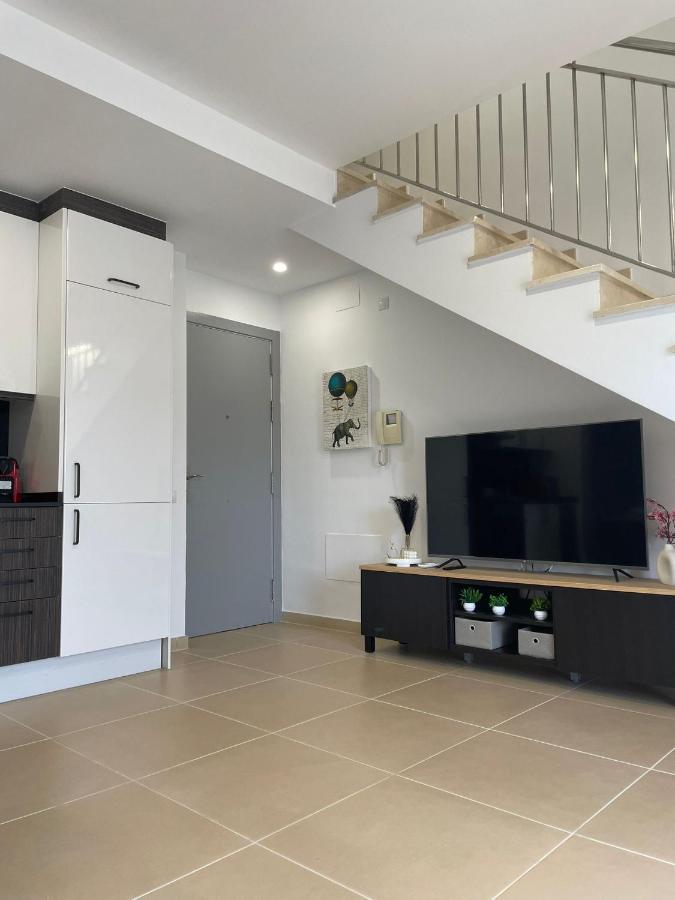 Luminoso Duplex Con Parking Apartment Terrassa Exterior photo